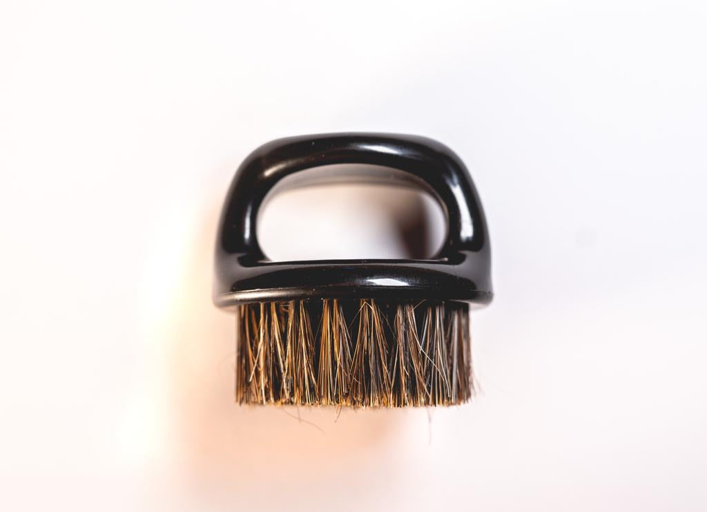 Knuckle Fade Brush